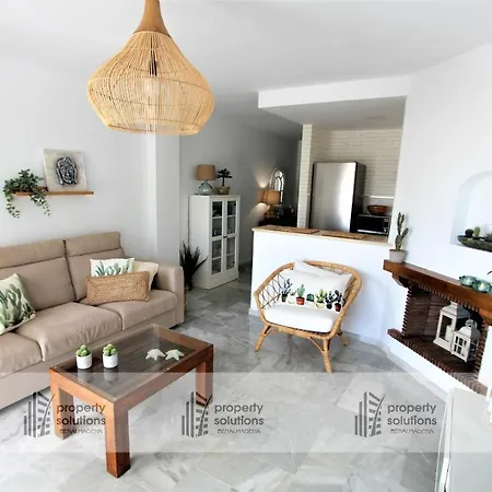 Apartment Benalgolf Vista Al Mar - Piscina Y Playa - Cercano A Campo De Golf *